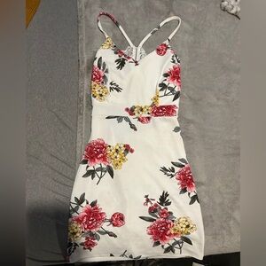 Almost Famous Cream Floral Open back dress BRAND NEW. ONLY worn once.